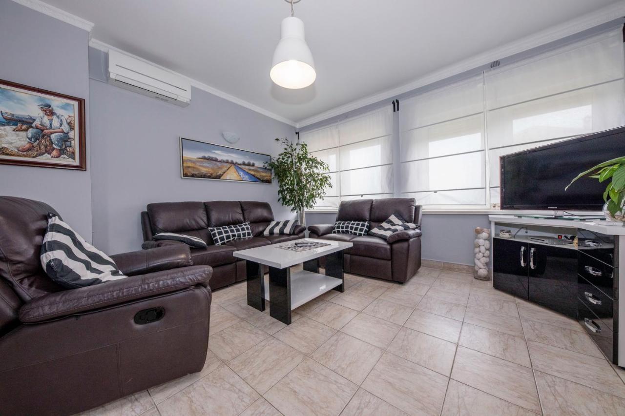 Apartmani Ana & Milo Lopar Luaran gambar