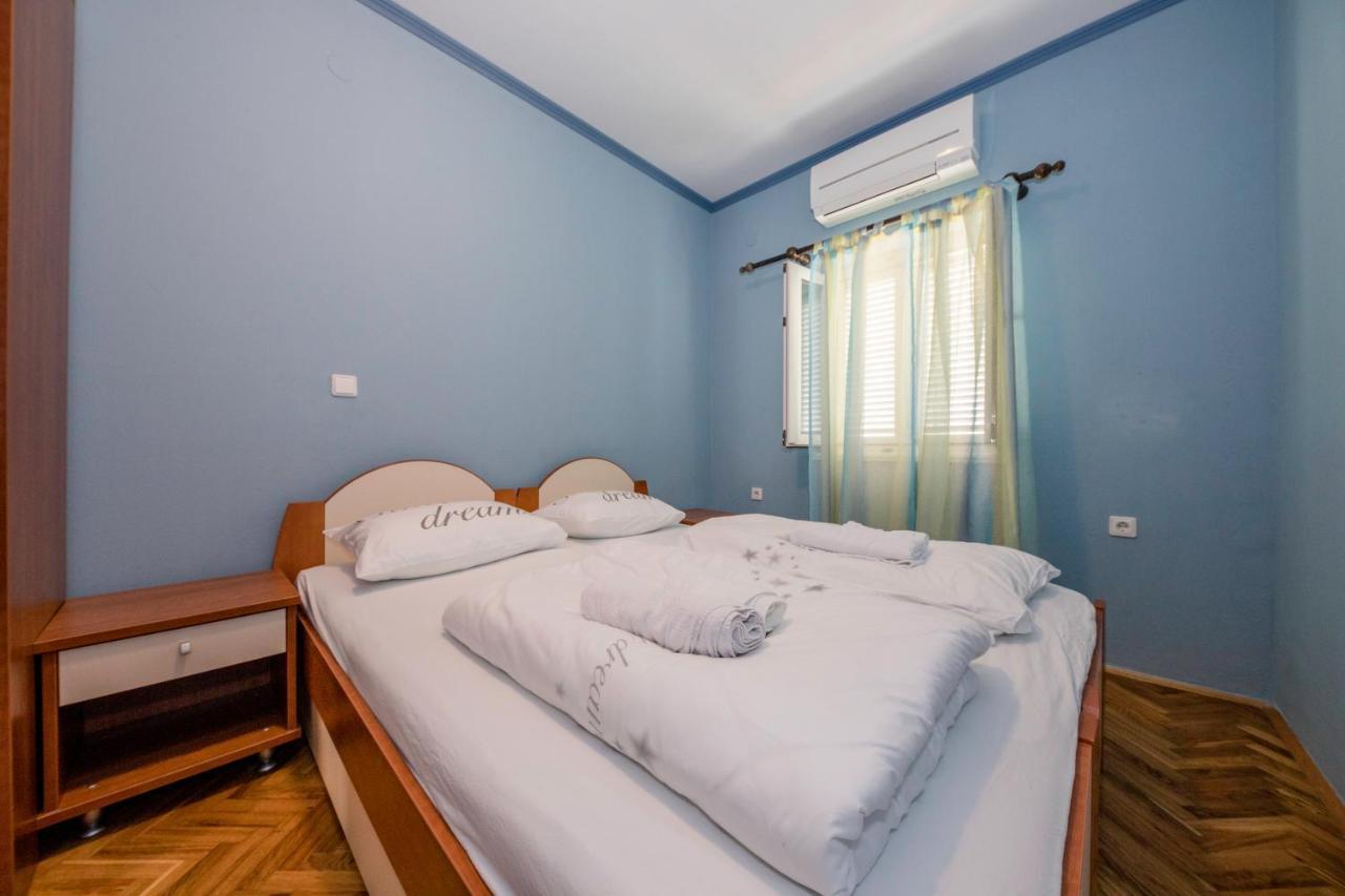 Apartmani Ana & Milo Lopar Luaran gambar