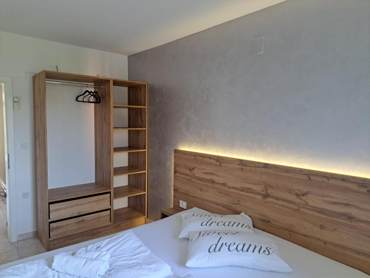 Apartmani Ana & Milo Lopar Luaran gambar